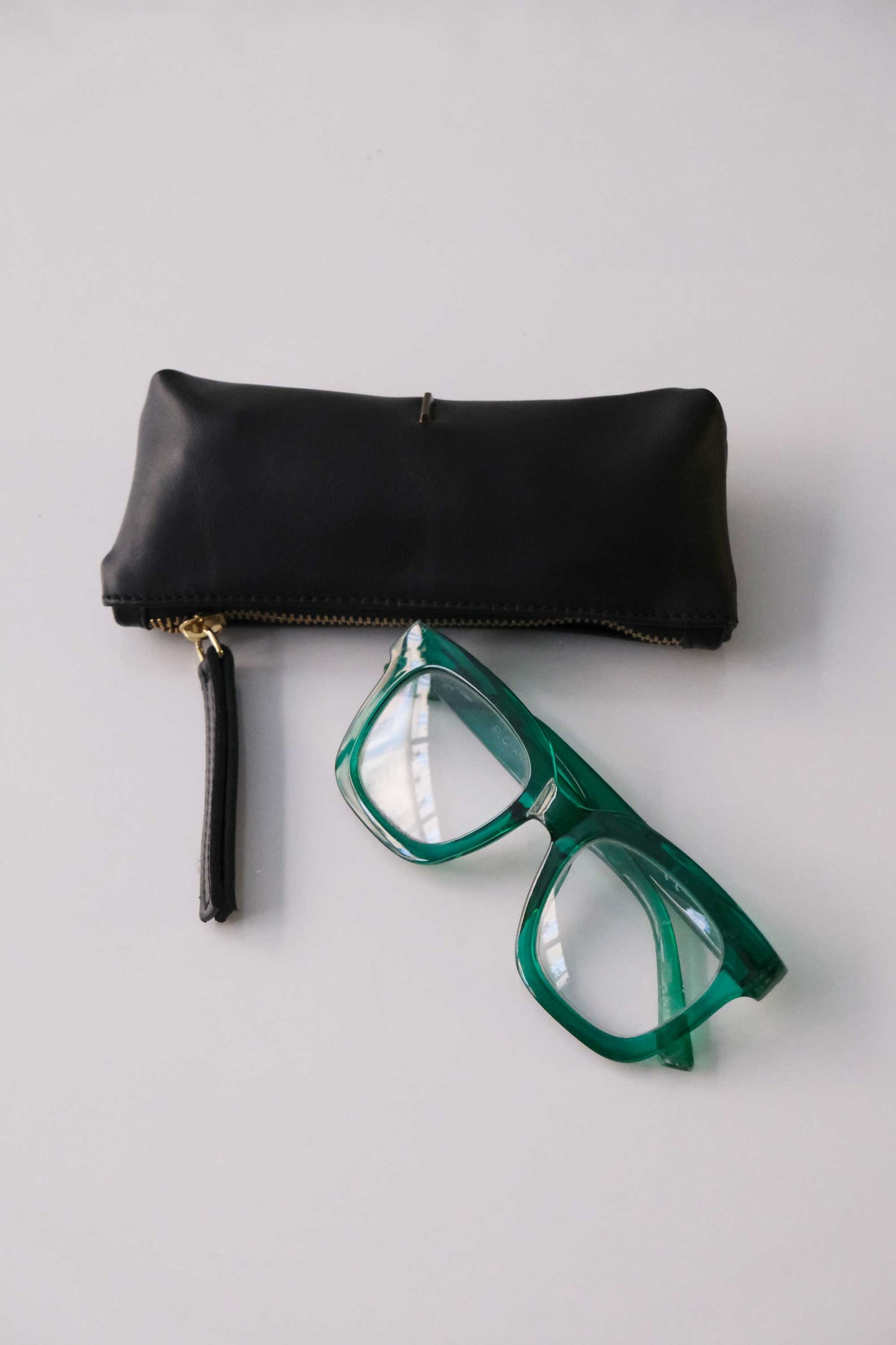 Mix calf leather black – The Sustainable Pochette - Made in Italy