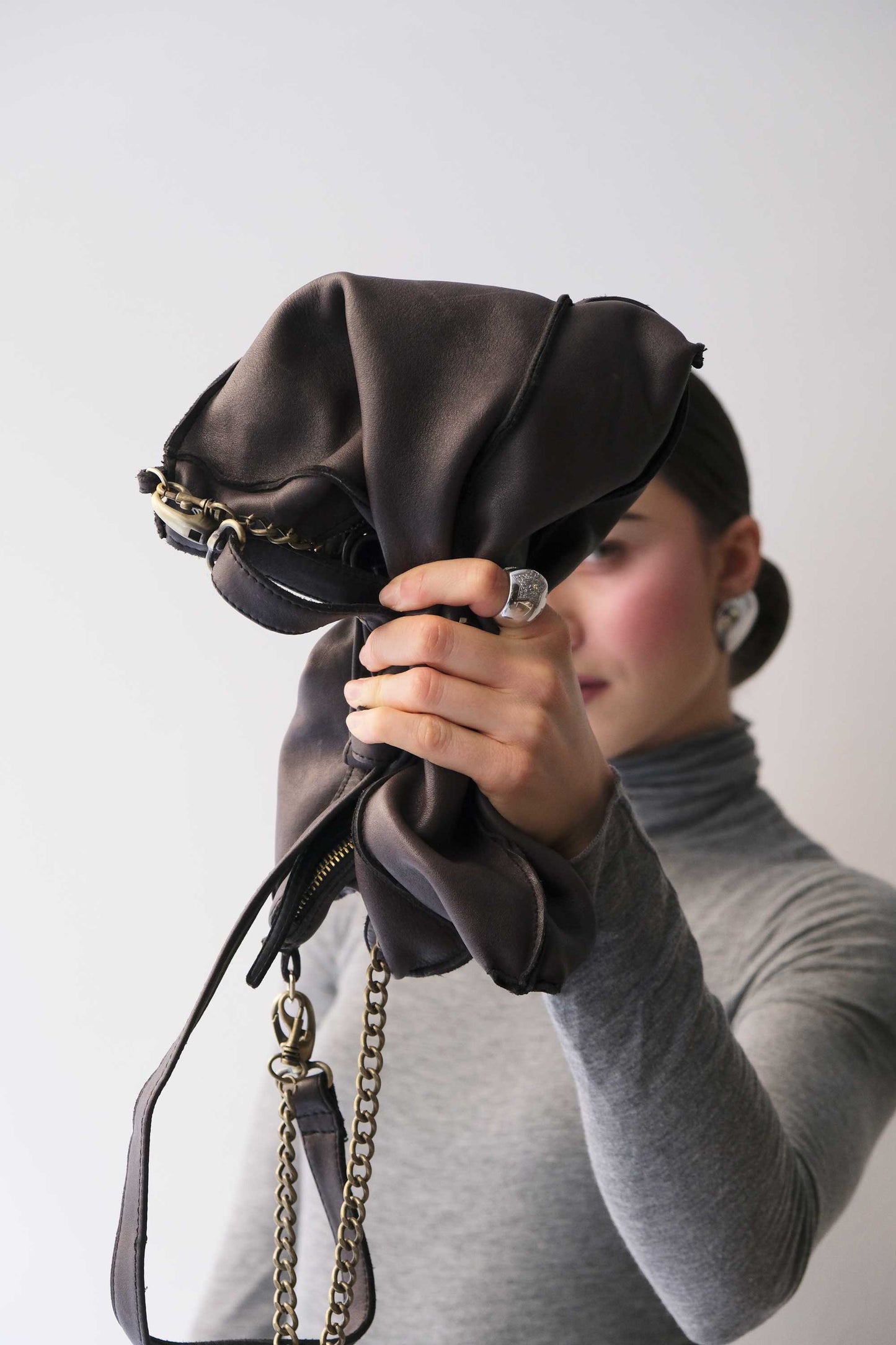 Rezoe brown garment-dyed leather - Made in Italy -