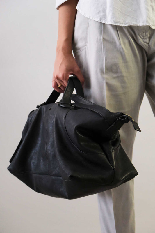 PRE ORDER discount 15%- Cloudy crossbody bag in black nappa leather - use code PREORDER15 - DELIVERY IS ESTIMATED WITHIN APPROXIMATELY 30 DAYS FROM THE ORDER DATE - Made in Italy -