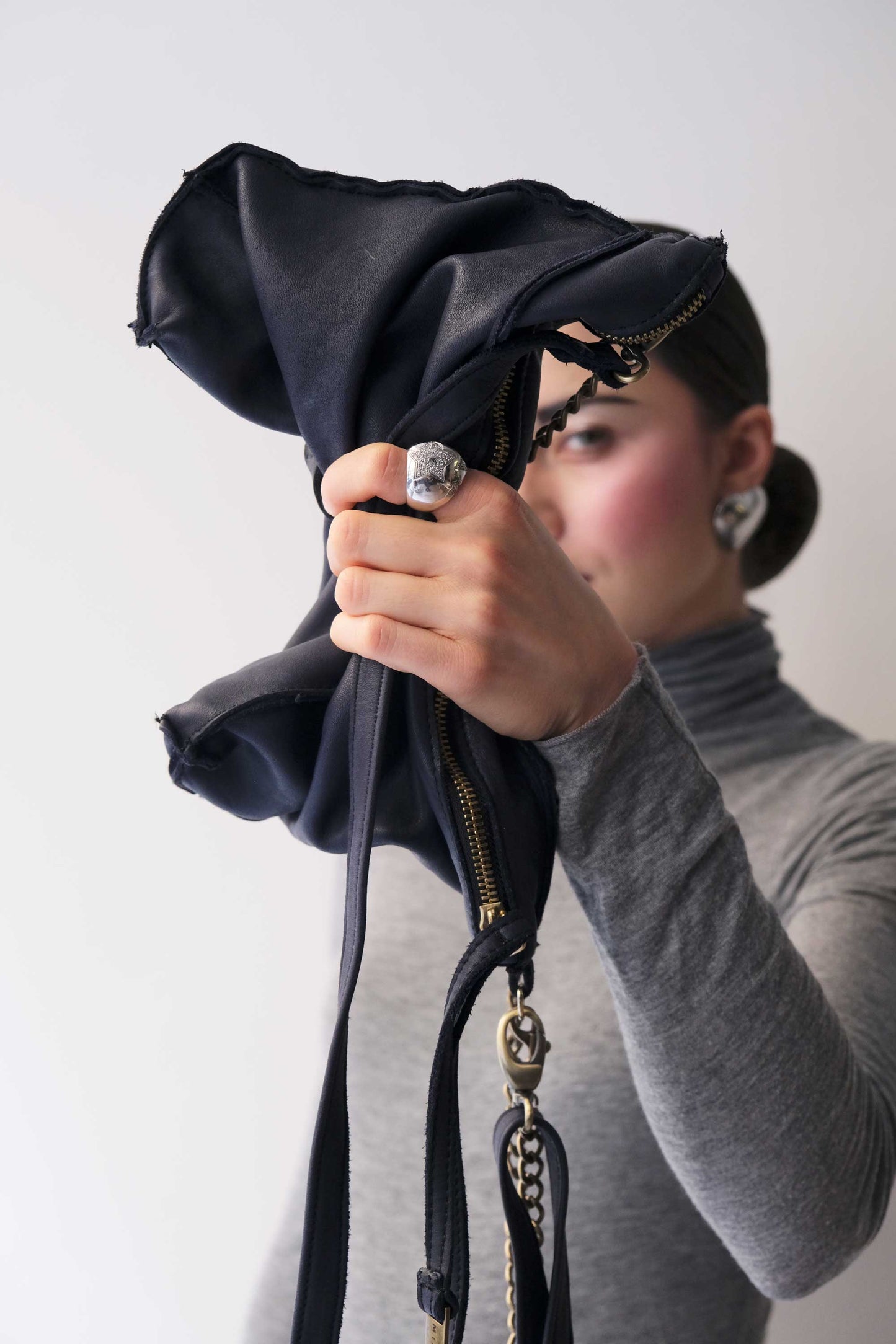 Rezoe navy garment-dyed leather - Made in Italy -