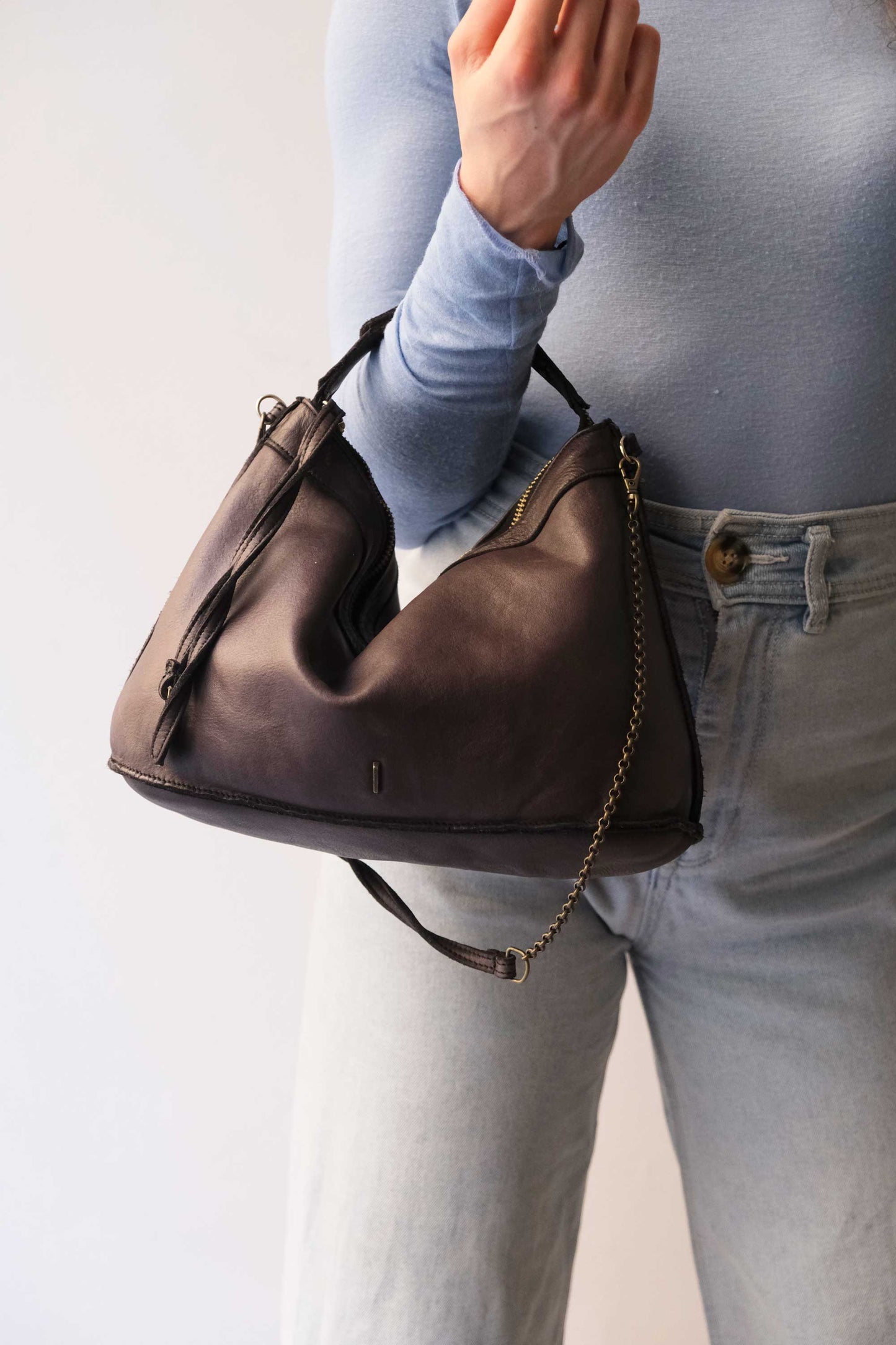 Rechi media hobo bag brown garment-dyed leather - Made in Italy -