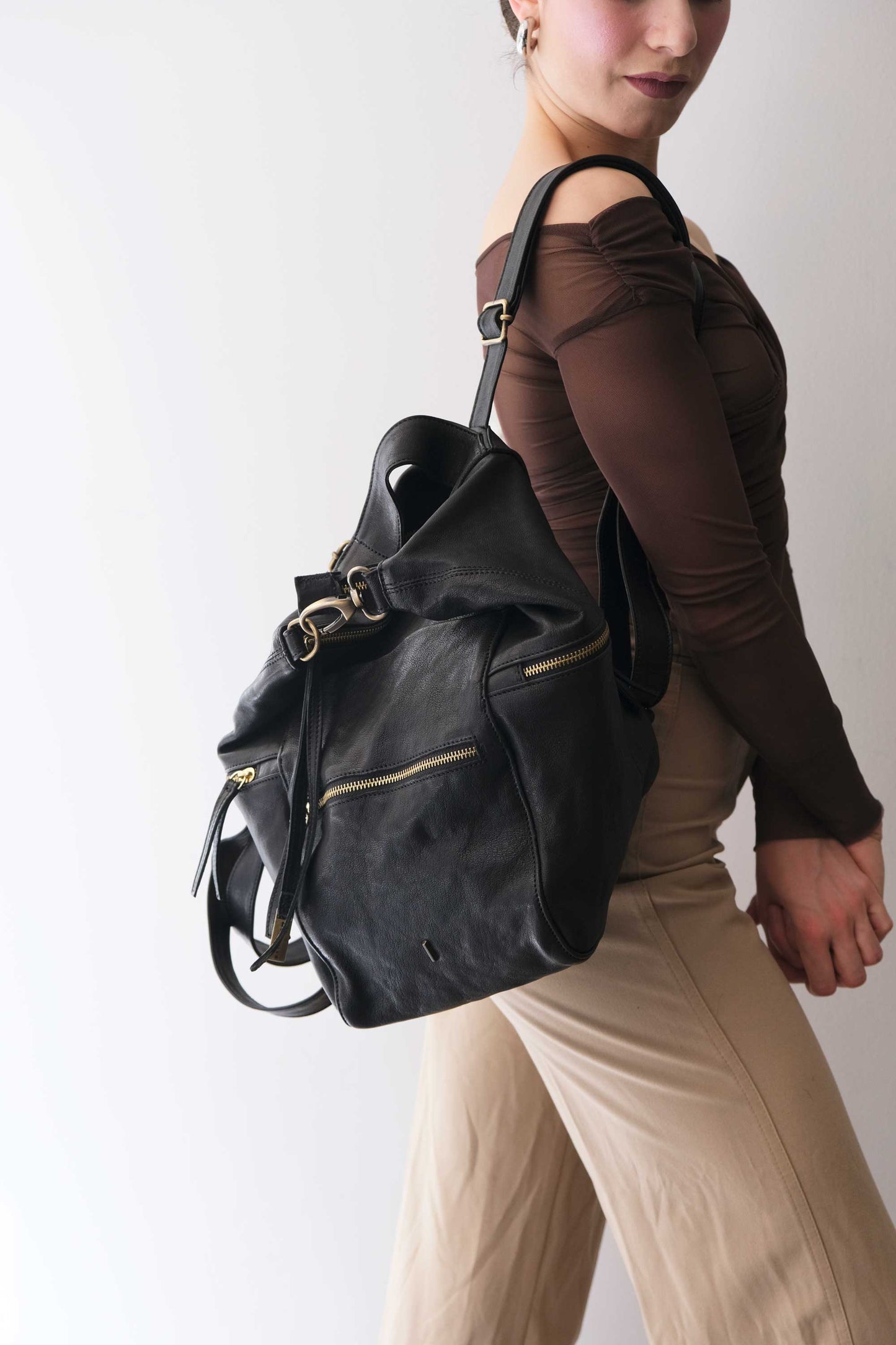 Vicky 2 backpack in black vegetable - Made in Italy -