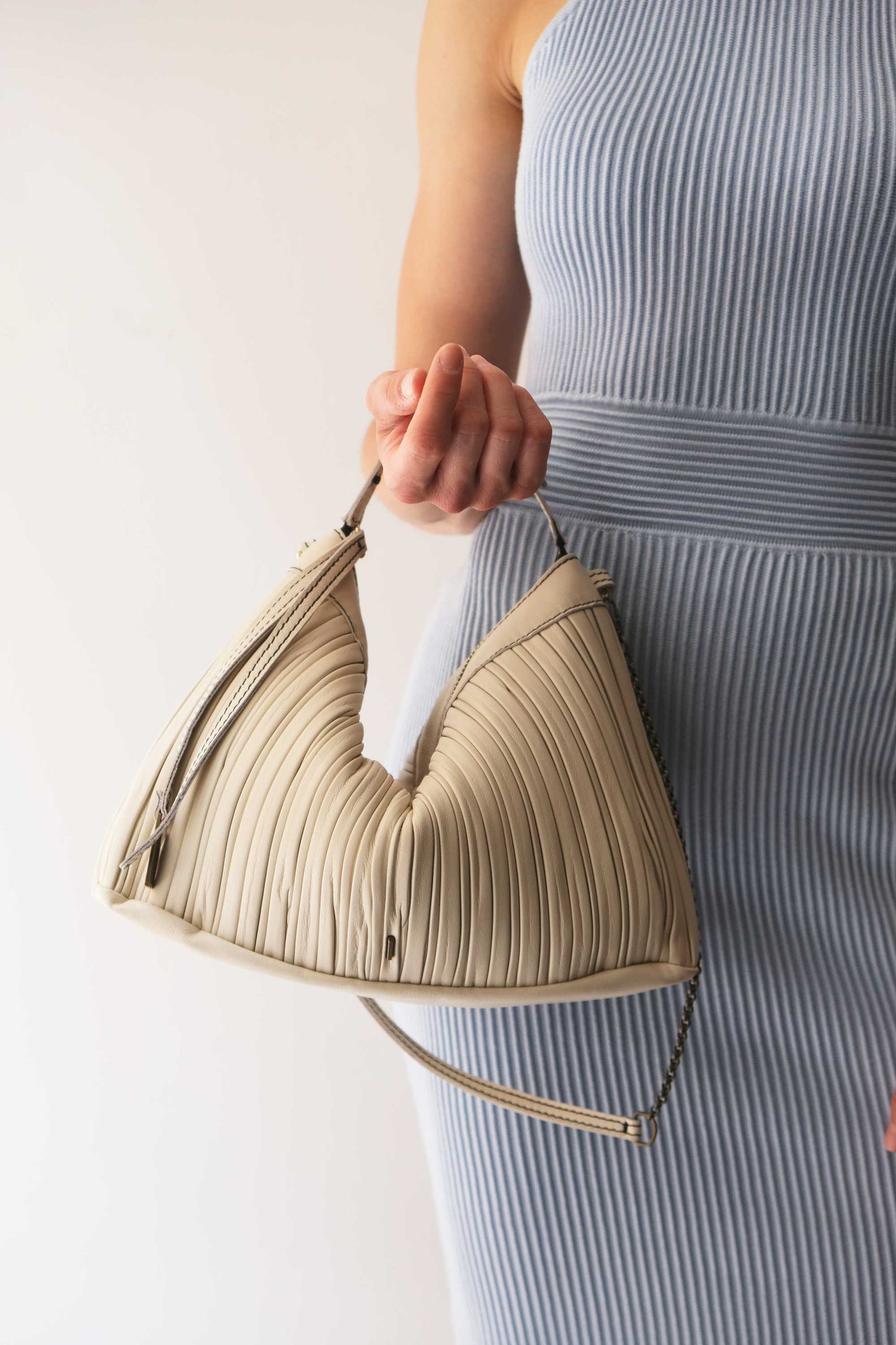 Chicca Media hobo bag in cream pleated leather - Made in Italy -