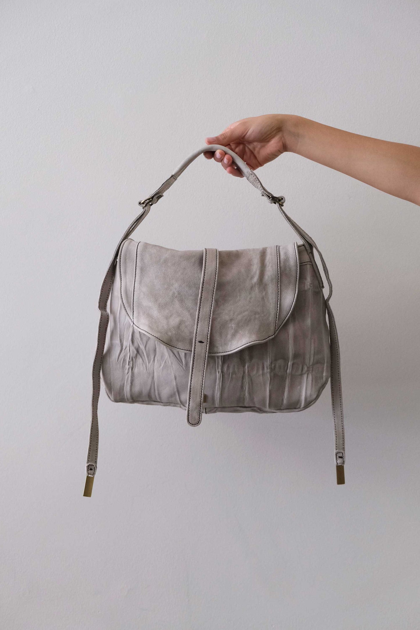 Do saddle bag in pomice soft nappa lomé - Made in Italy-