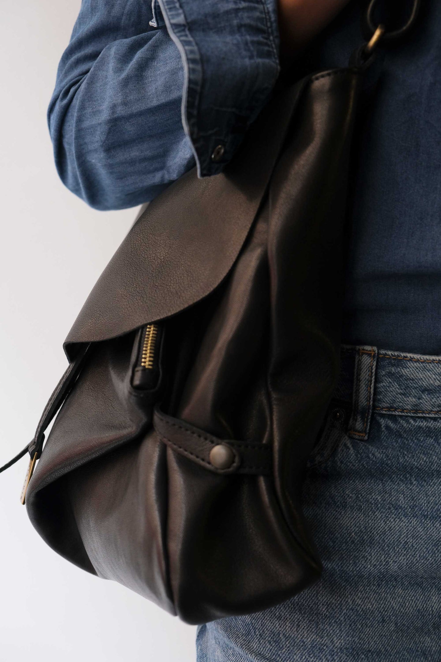 PRE ORDER discount 15%-Gabri tote bag in black soft nappa- use code PREORDER15 - DELIVERY IS ESTIMATED WITHIN APPROXIMATELY 30 DAYS FROM THE ORDER DATE- Made in Italy -