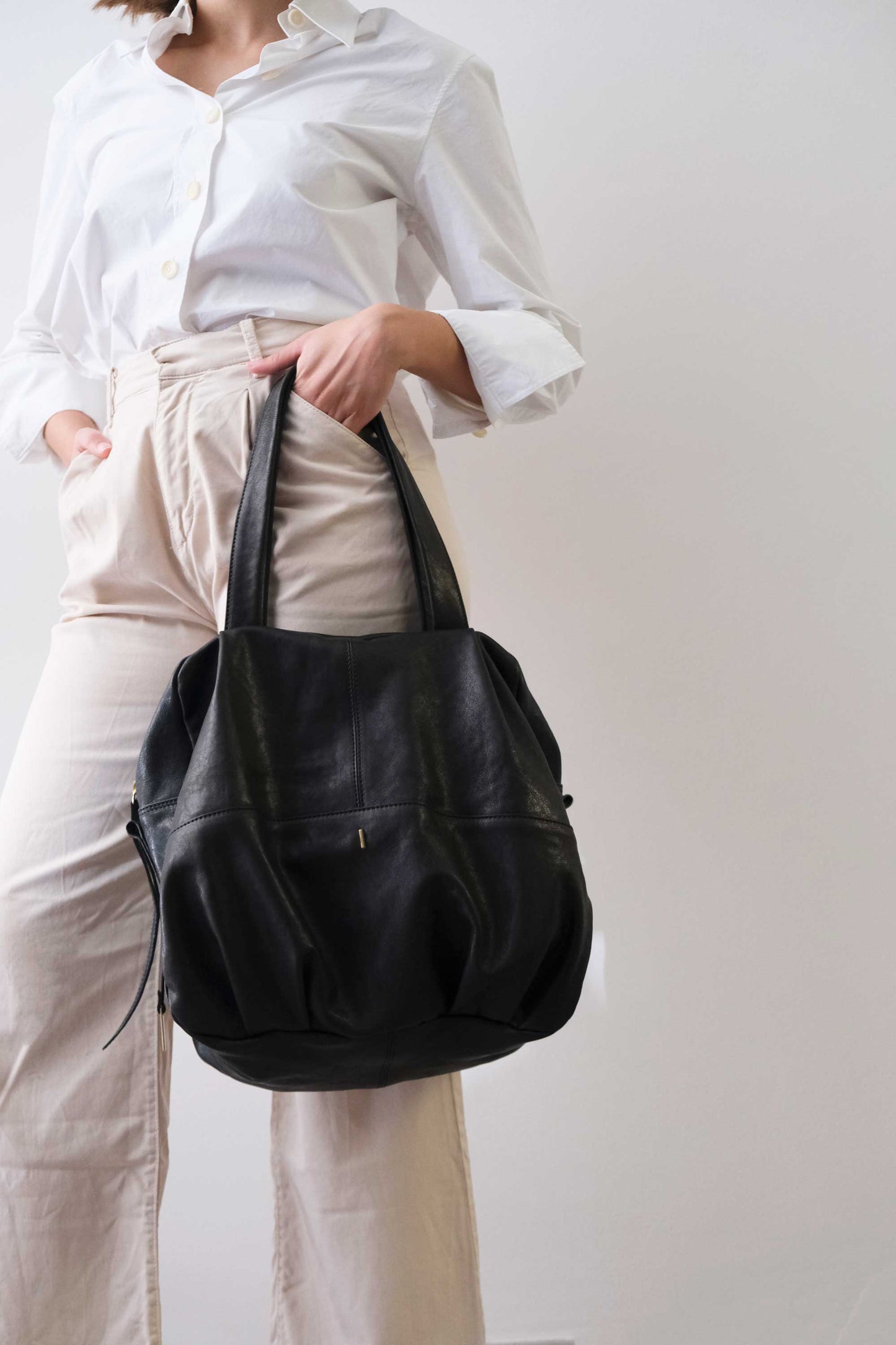 PRE ORDER discount 15%- Riri tote bag in black nappa leather- use code PREORDER15 - DELIVERY IS ESTIMATED WITHIN APPROXIMATELY 30 DAYS FROM THE ORDER DATE - Made in Italy -