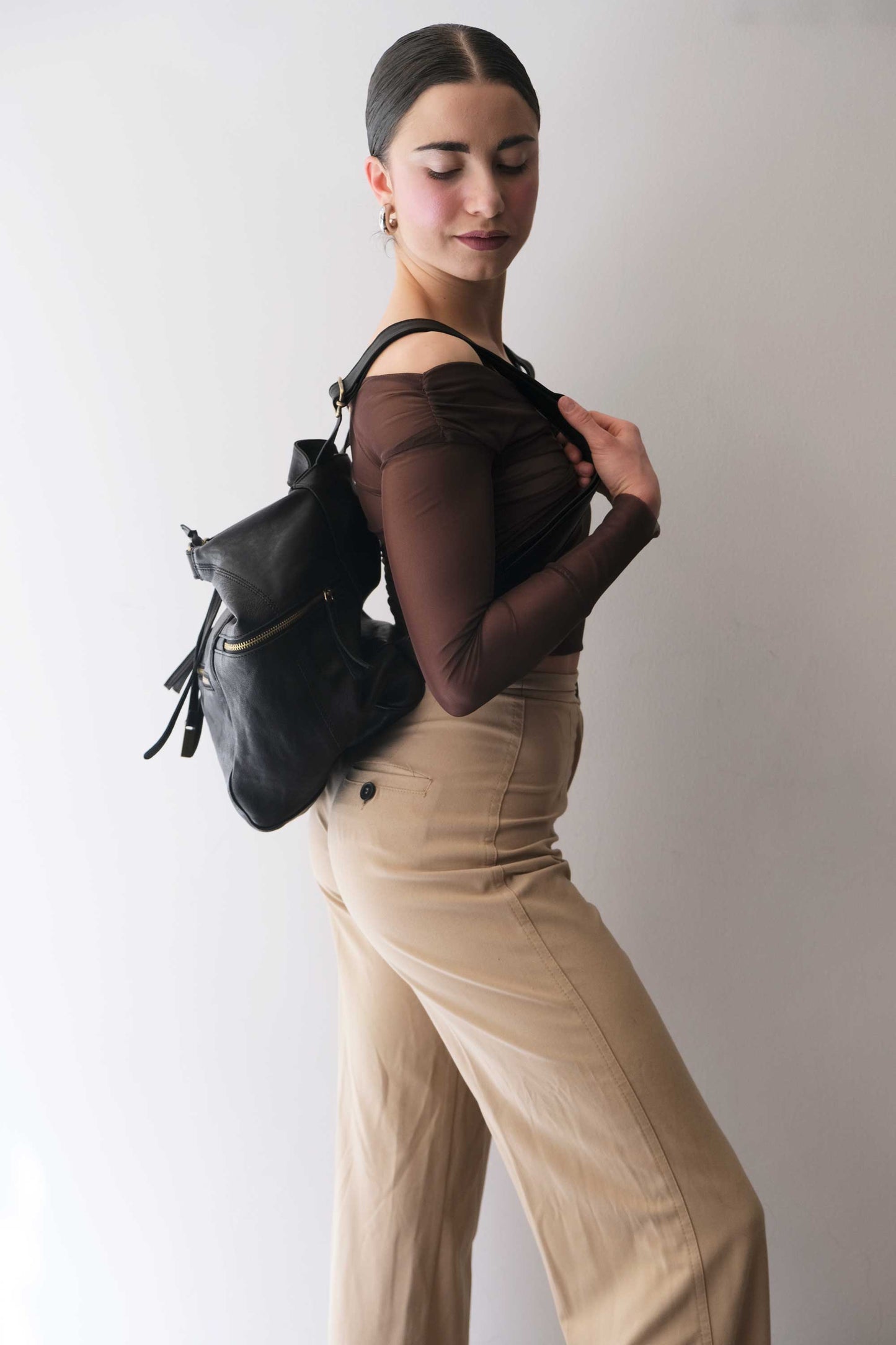 Vicky 2 backpack in black vegetable - Made in Italy -