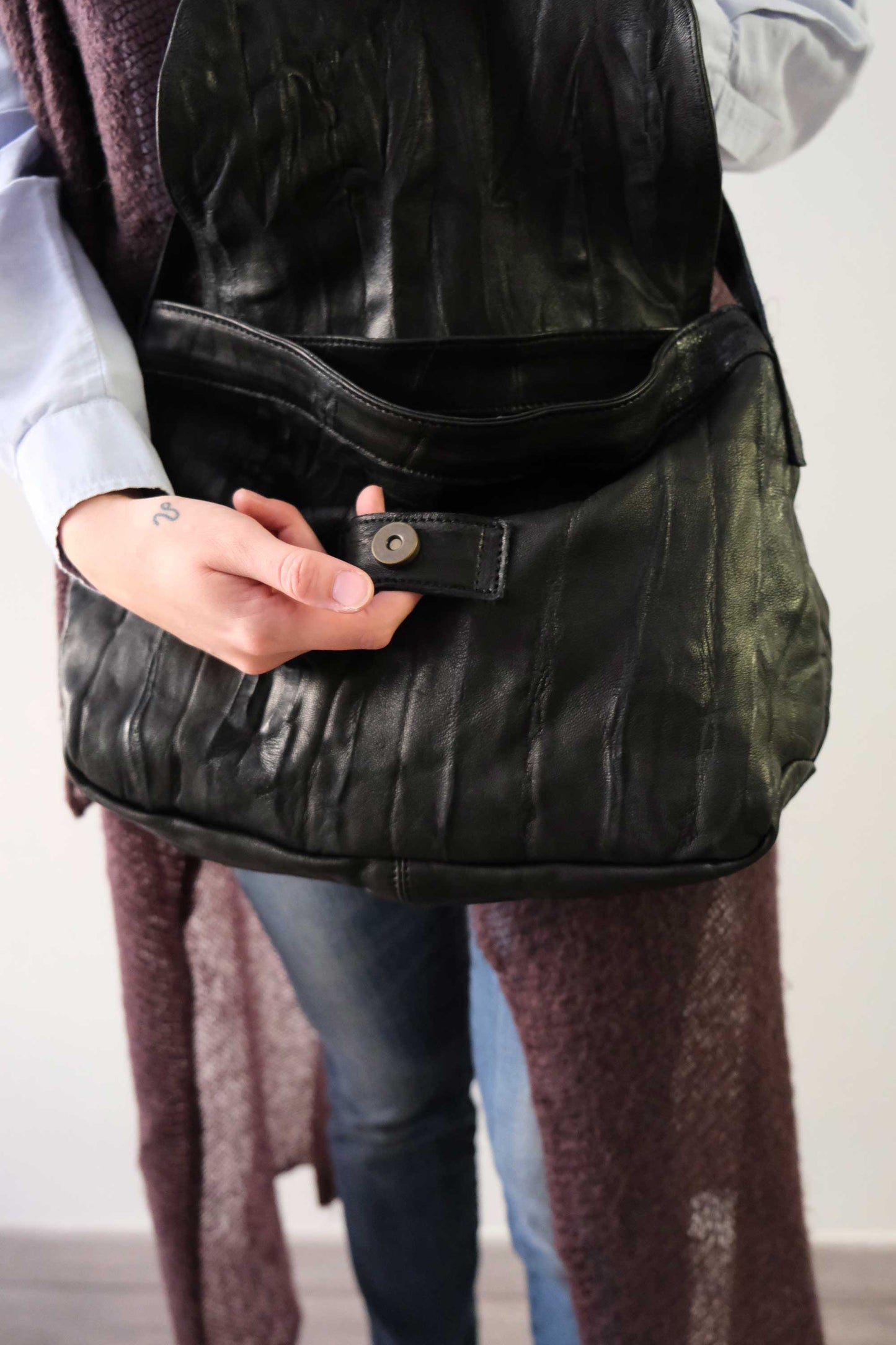 Do saddle bag black in soft nappa lomé - Made in Italy -