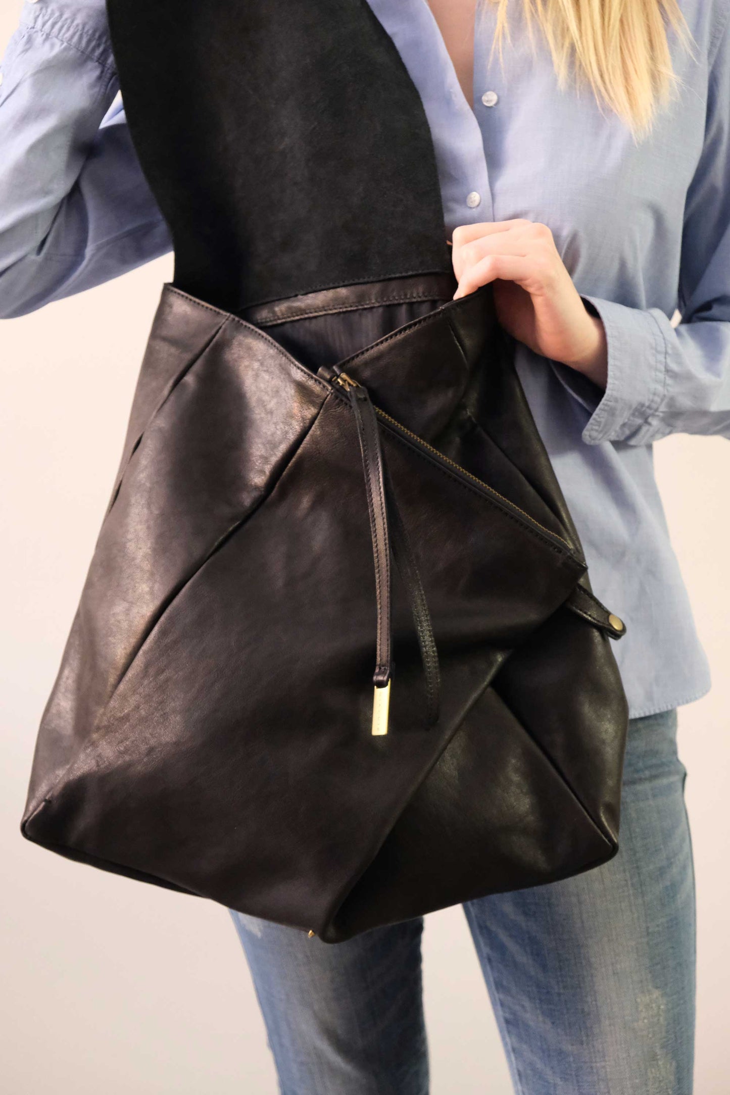 PRE ORDER discount 15%-Ferdi tote bag in black nappa leather  - use code PREORDER15 - ESTIMATED DELIVERY END SEPTEMBER - Made in Italy -