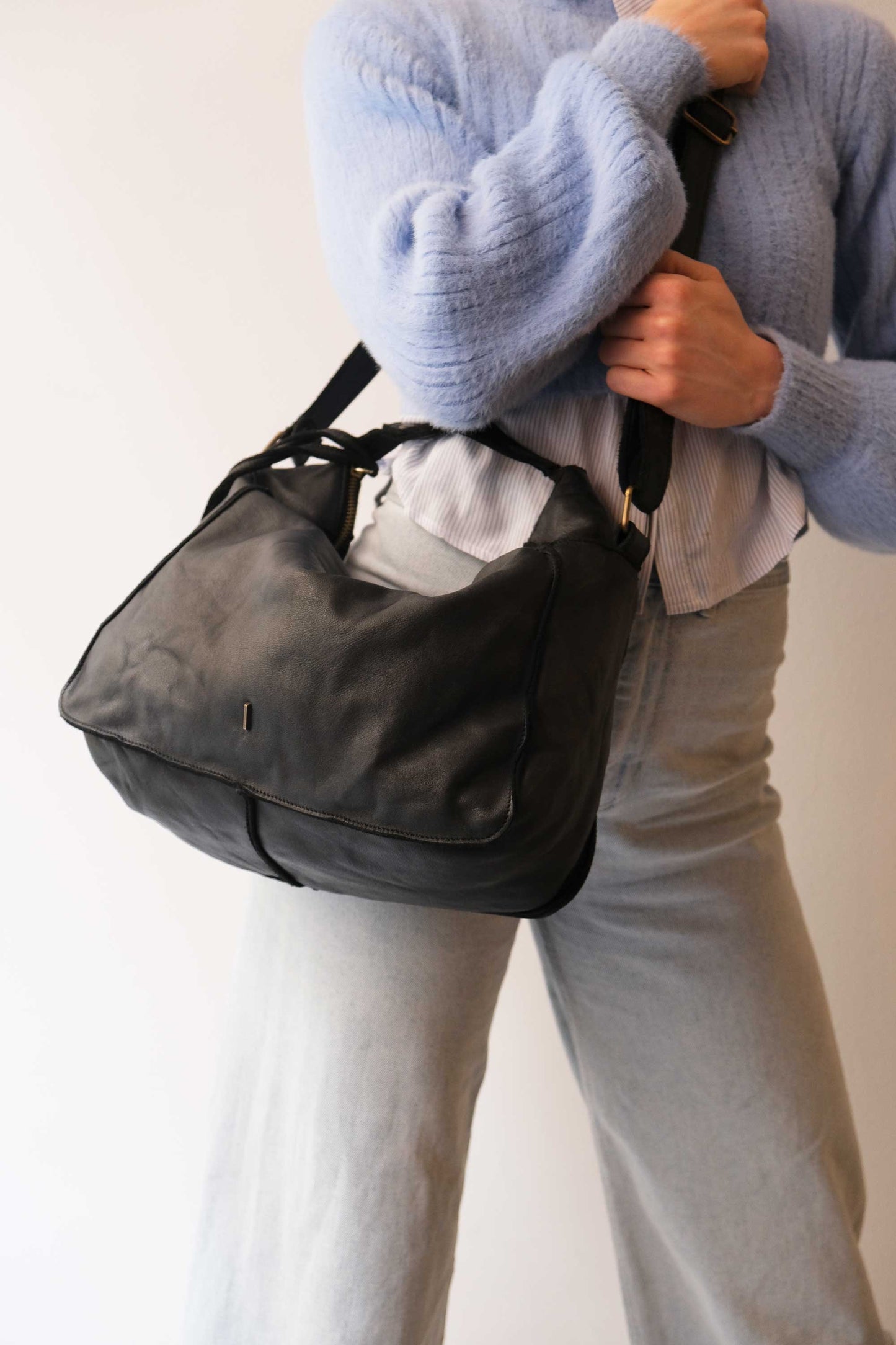 Rechi Big black garment-dyed leather - Made in Italy -