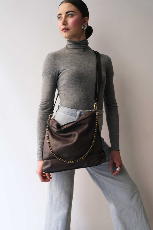 Rezoe brown garment-dyed leather - Made in Italy -