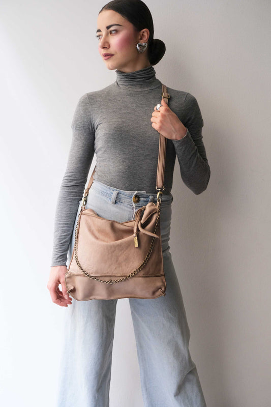 Rezoe sand garment-dyed leather - Made in Italy -