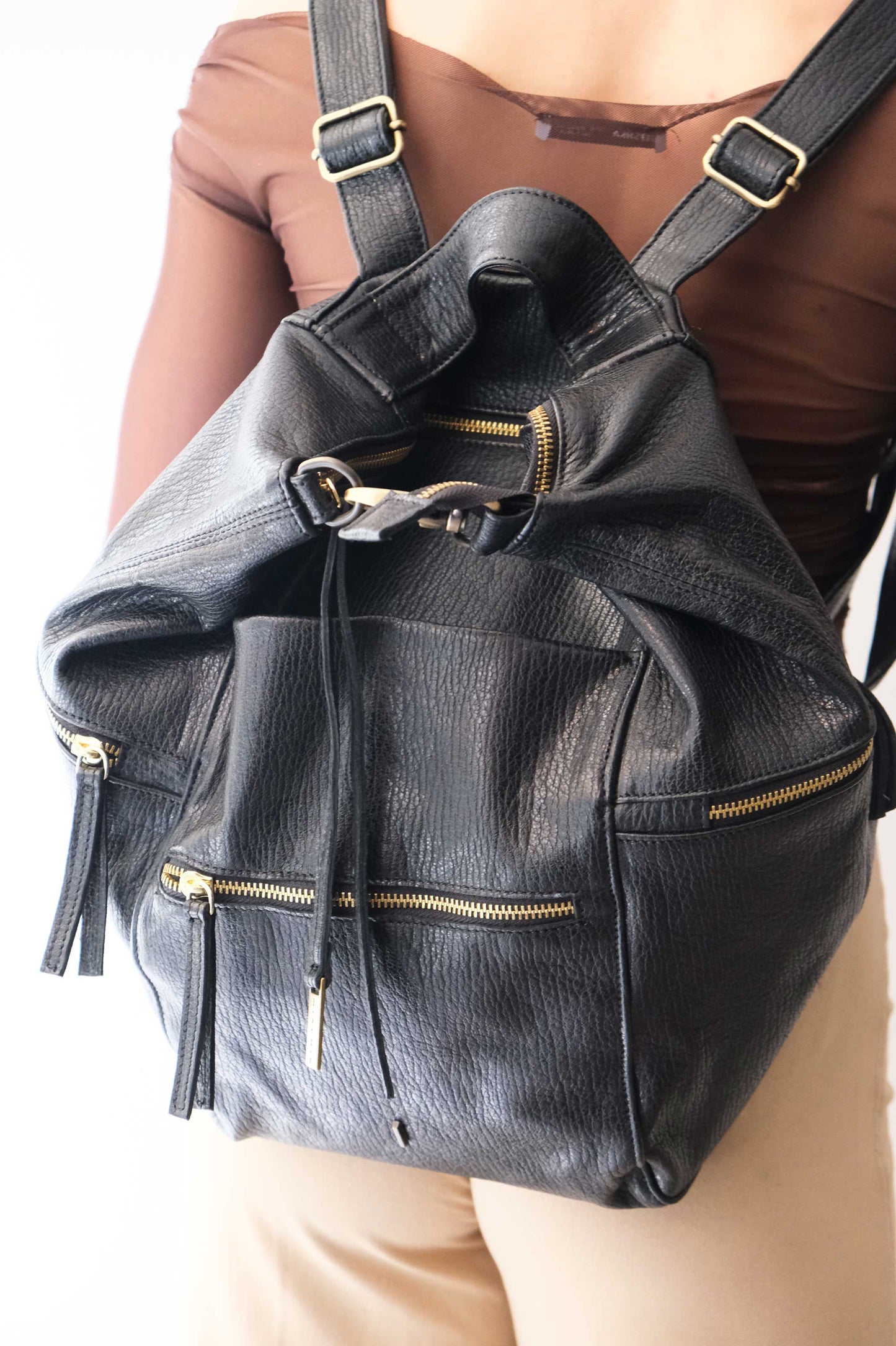 Vicky2 backpack in black shark-print vegetable-tanned nappa leather - Made in Italy -