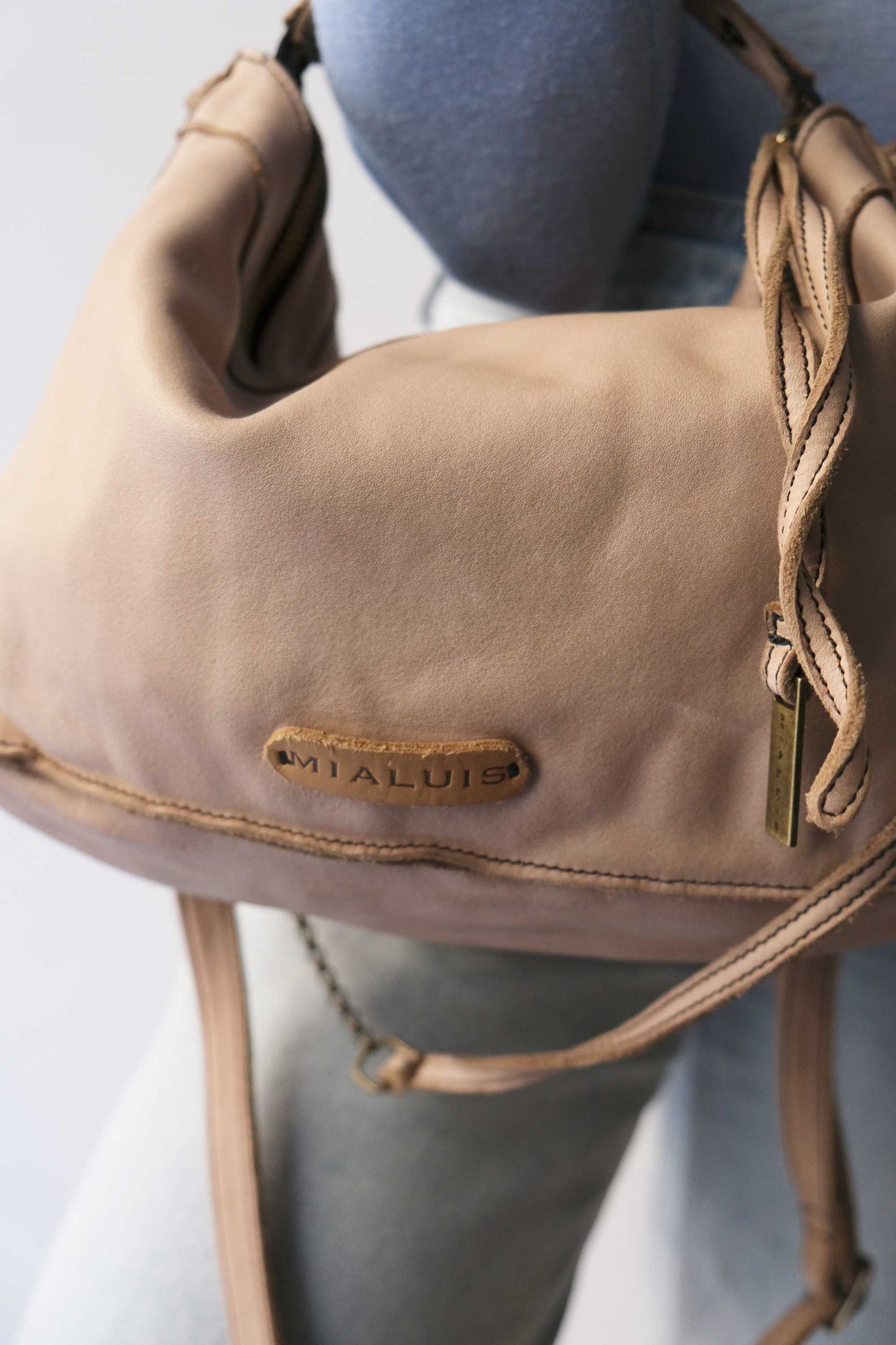 Rechi media hobo bag sand garment-dyed leather - Made in Italy -