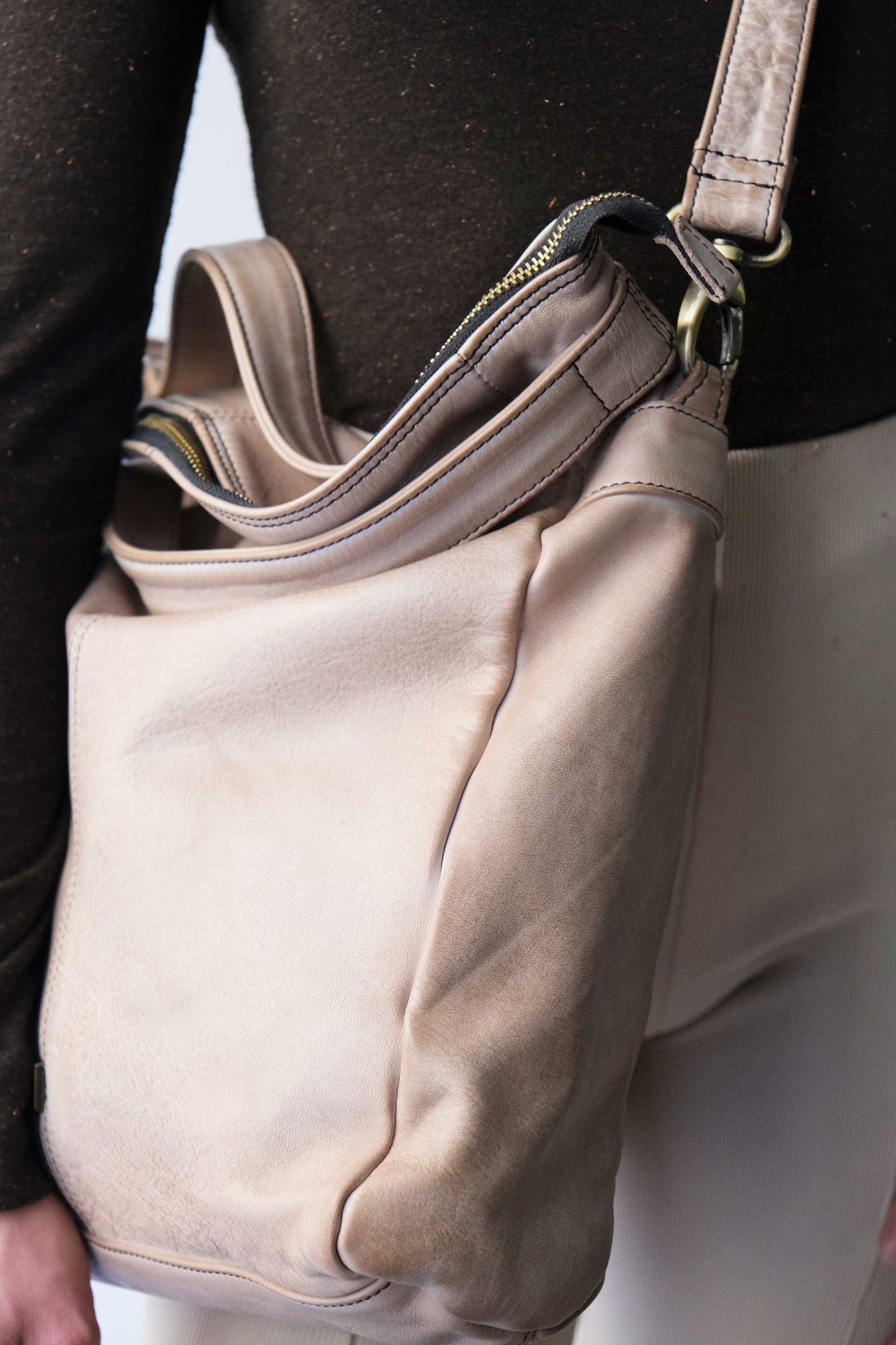 Valy in turner sand soft calf leather - Made in Italy -