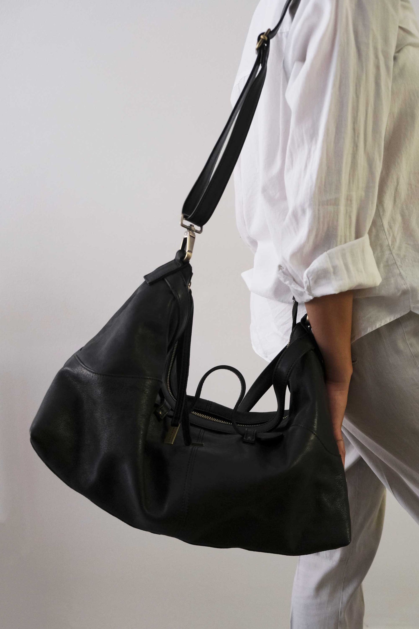 PRE ORDER discount 15%- Cloudy crossbody bag in black nappa leather - use code PREORDER15 - DELIVERY IS ESTIMATED WITHIN APPROXIMATELY 30 DAYS FROM THE ORDER DATE - Made in Italy -