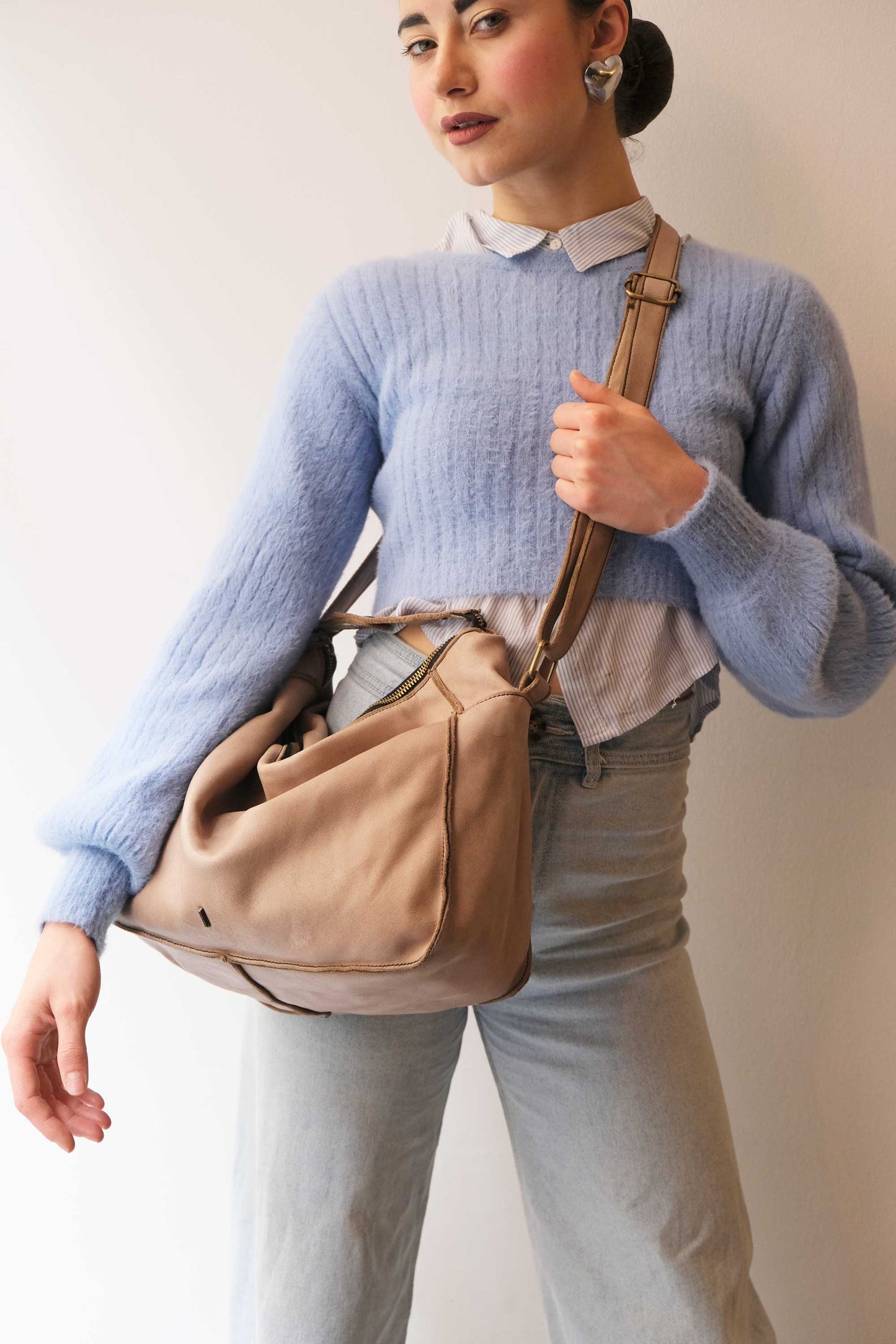 Rechi Big sand garment-dyed leather - Made in Italy -