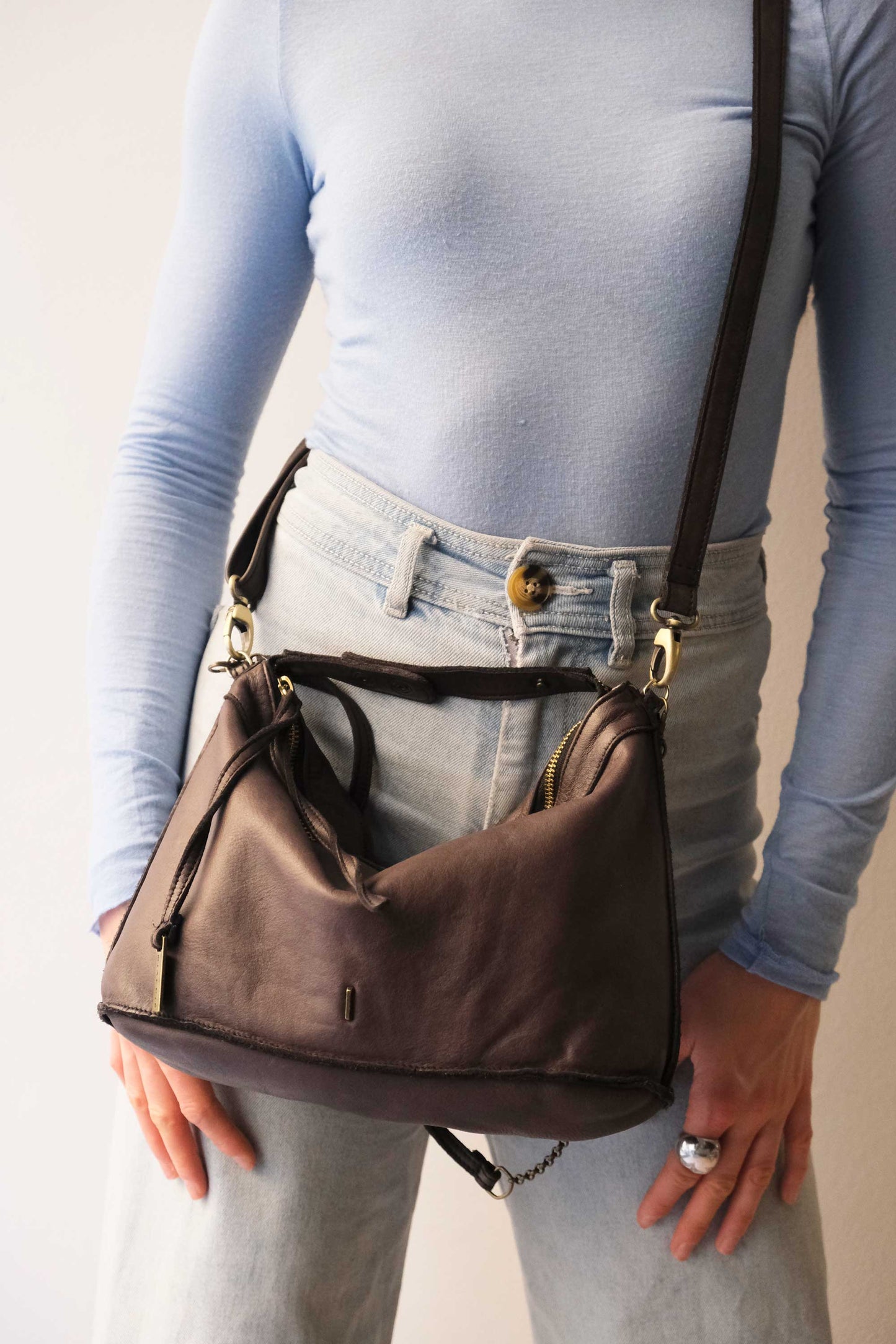 Rechi media hobo bag brown garment-dyed leather - Made in Italy -
