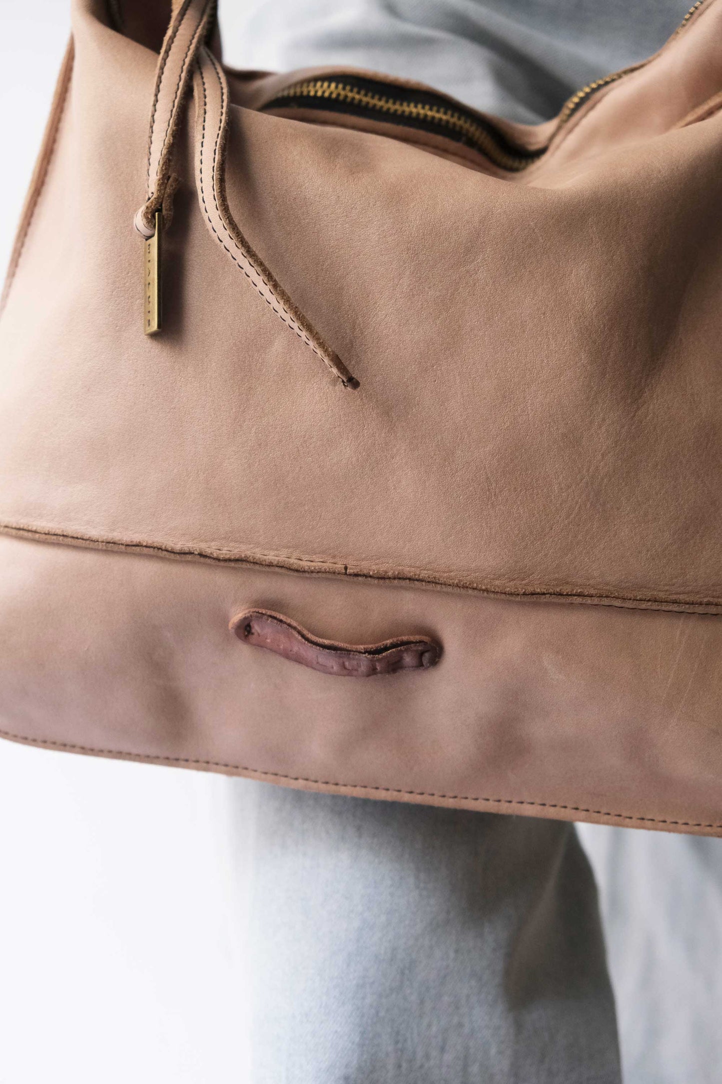 Rezoe sand garment-dyed leather - Made in Italy -
