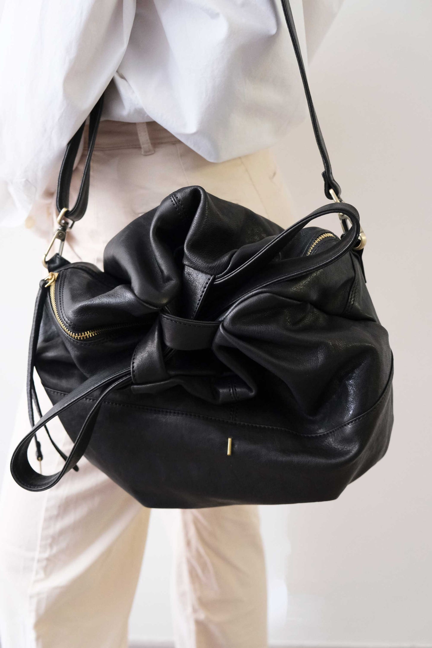 PRE ORDER discount 15%- Riri tote bag in black nappa leather- use code PREORDER15 - DELIVERY IS ESTIMATED WITHIN APPROXIMATELY 30 DAYS FROM THE ORDER DATE - Made in Italy -