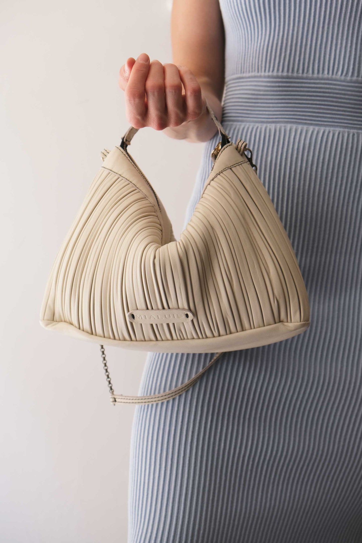 Chicca Media hobo bag in cream pleated leather - Made in Italy -