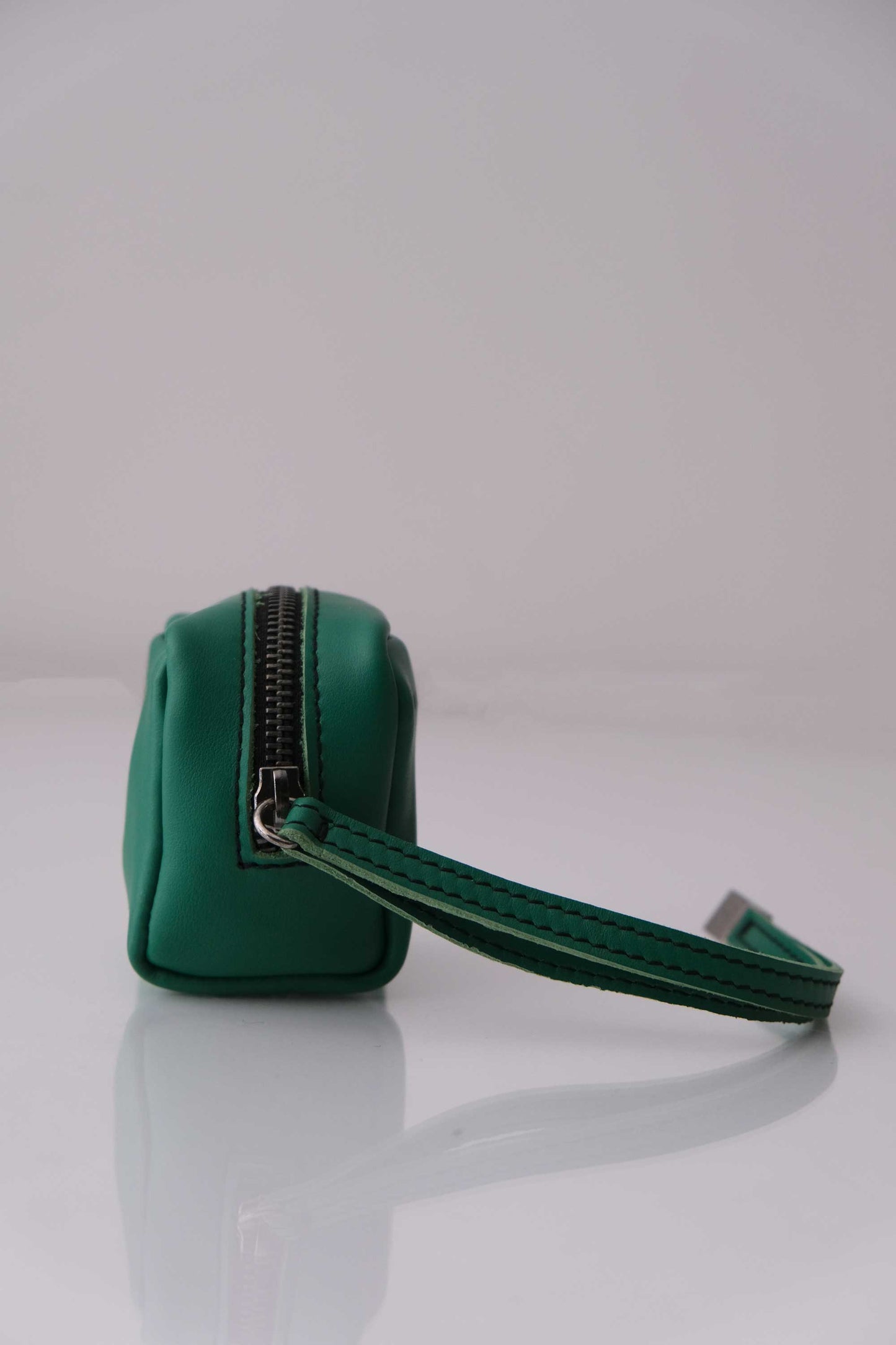 Dream box mini pochette in emerald soft leather - Made in Italy -