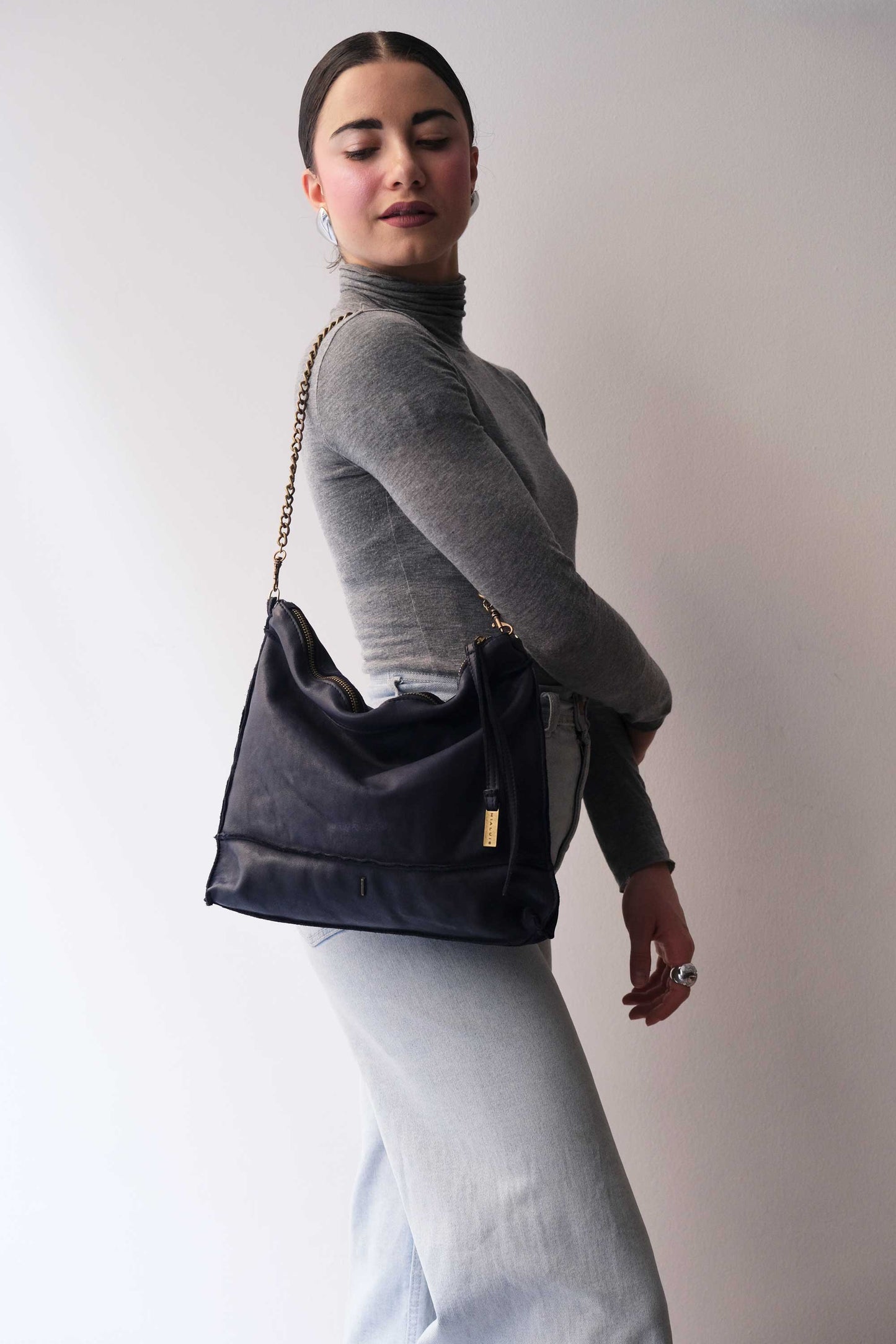 Rezoe navy garment-dyed leather - Made in Italy -
