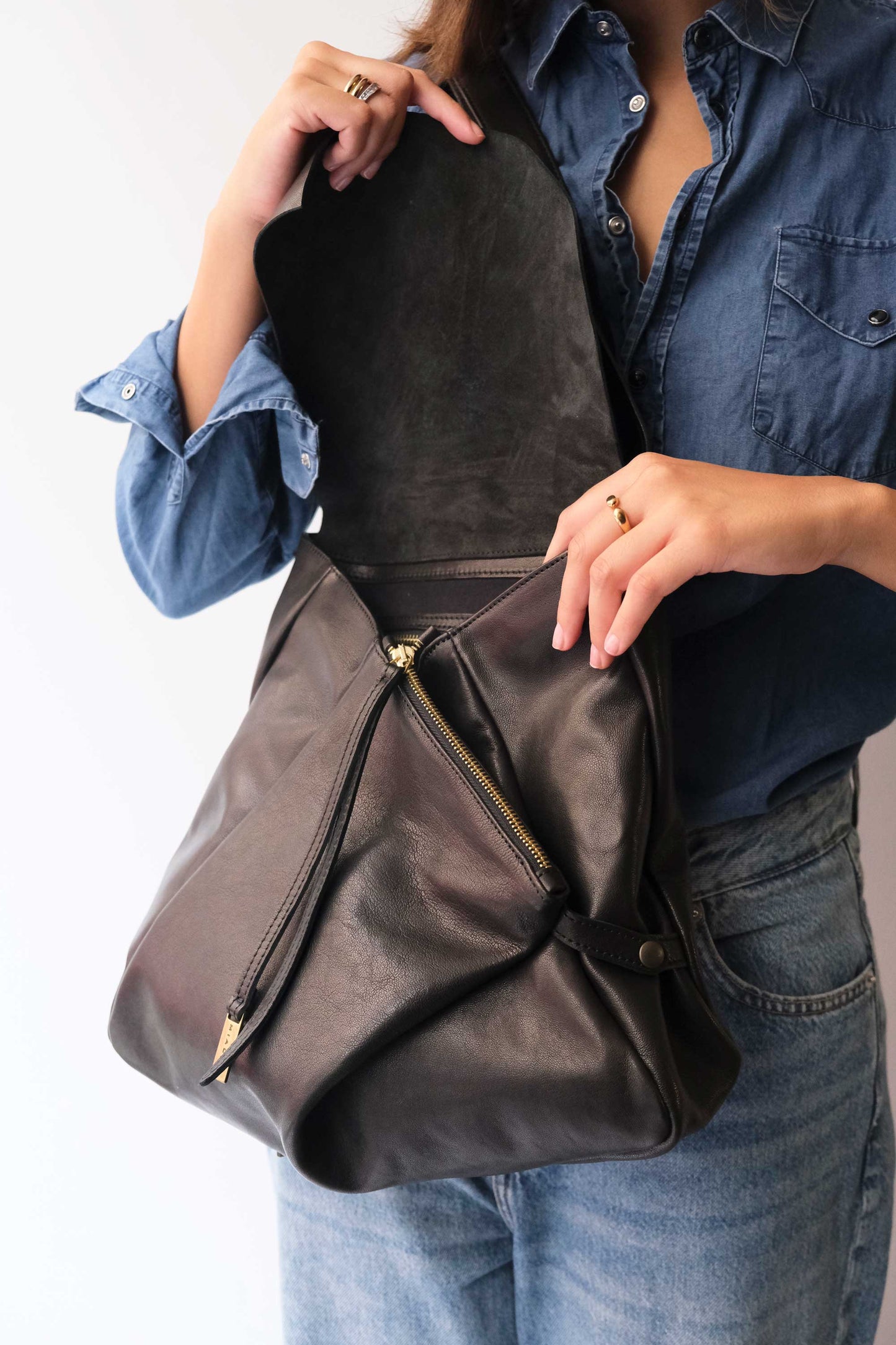 PRE ORDER discount 15%-Gabri tote bag in black soft nappa- use code PREORDER15 - DELIVERY IS ESTIMATED WITHIN APPROXIMATELY 30 DAYS FROM THE ORDER DATE- Made in Italy -