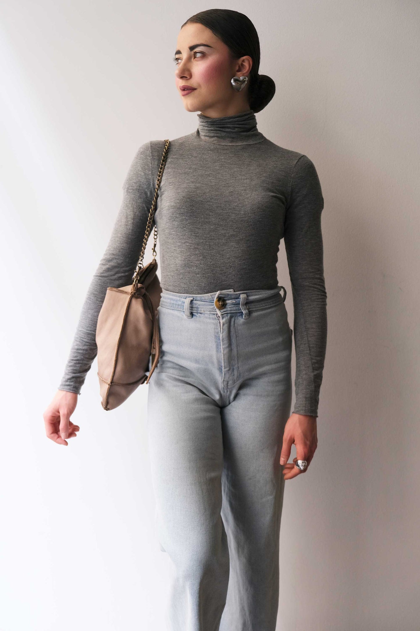 Rezoe sand garment-dyed leather - Made in Italy -