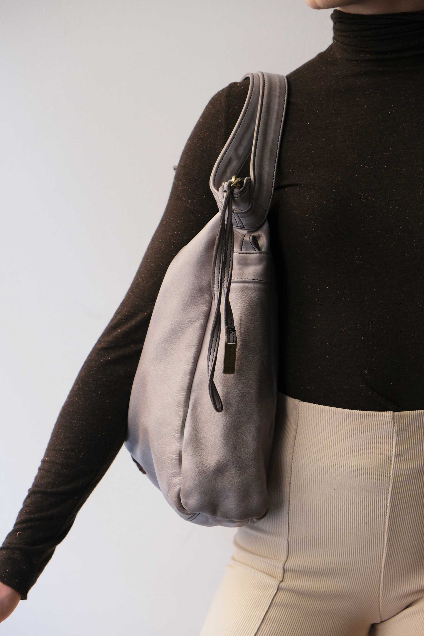 Valy in turner ash soft calf leather - Made in Italy -